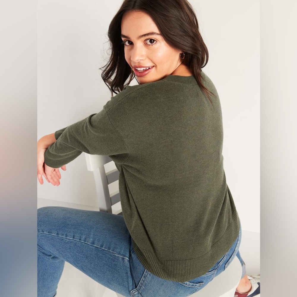 4/$25 OLDNAVY - Crew Neck Sweater